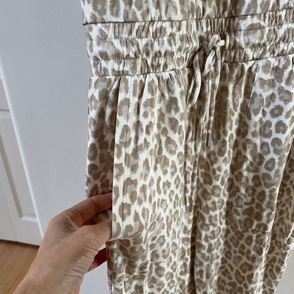 RACHEL ZOE Leopard Printed Scoop Neck Jumpsuit S - Picture 8 of 15
